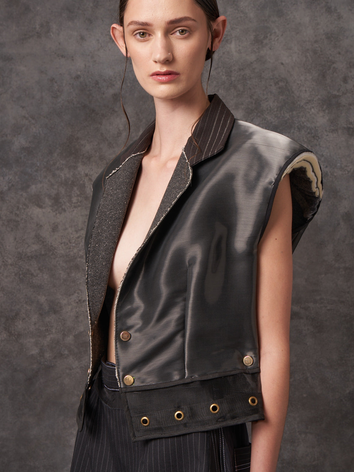 Watermark Trapeze Cropped Gilet