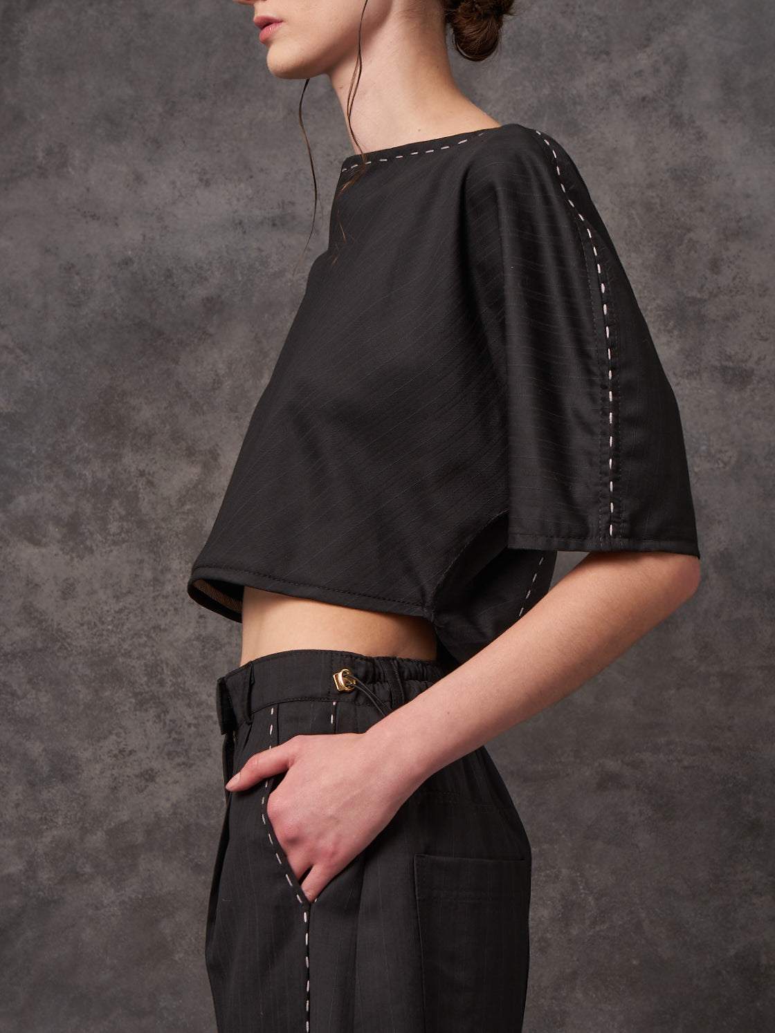 Signature Arch-leg Pants with Embroidery