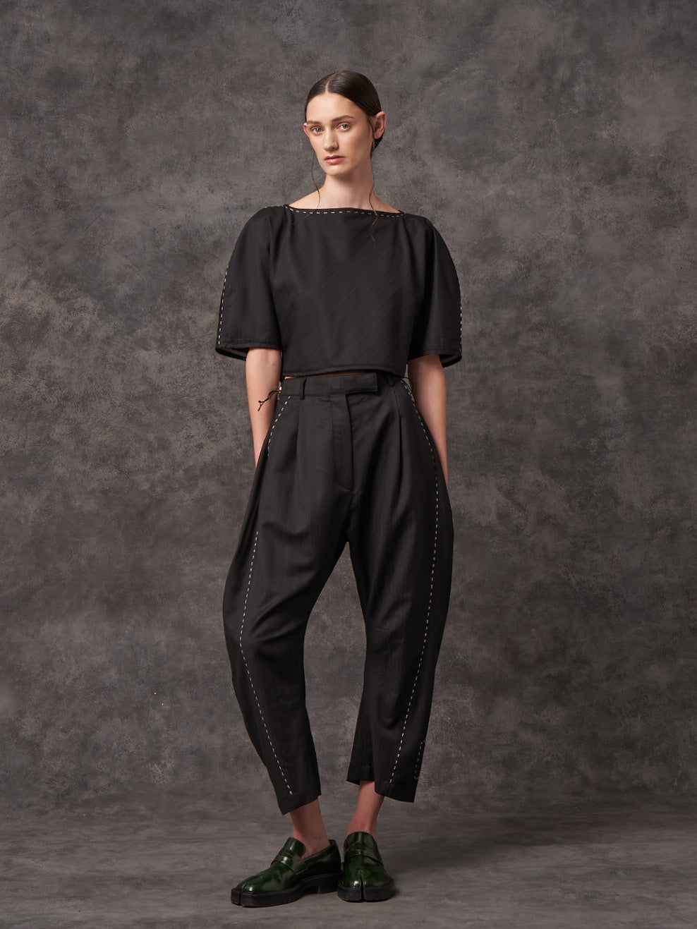 Signature Arch-leg Pants with Embroidery