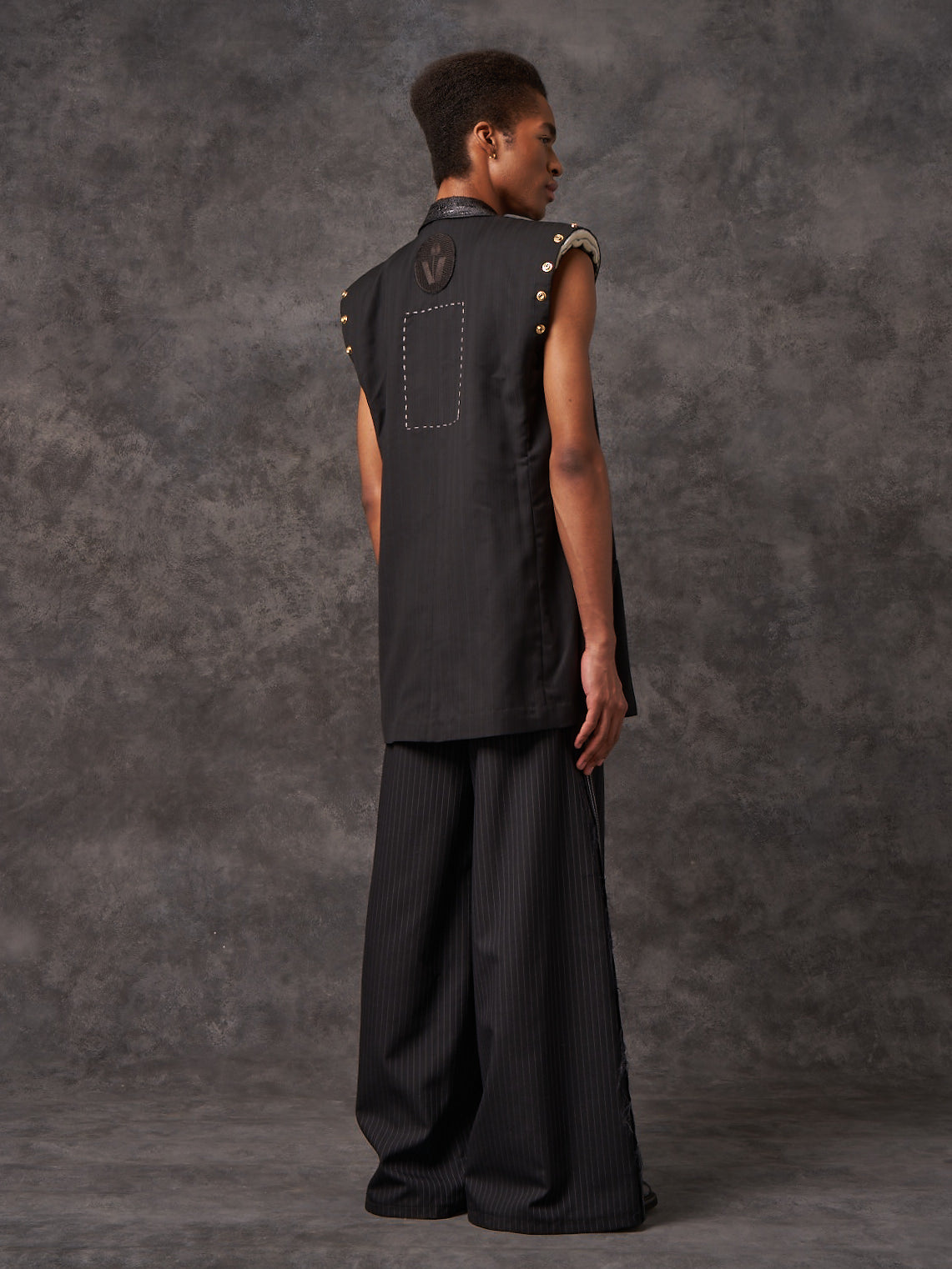 Trapeze Tailored Jacket With Detachable Sleeves