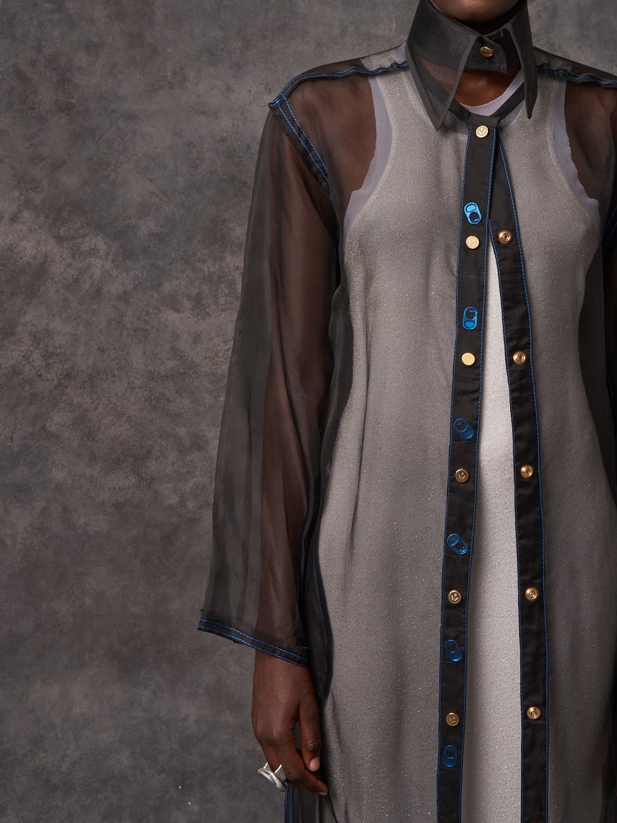 Can-tab Artist’s Shirt