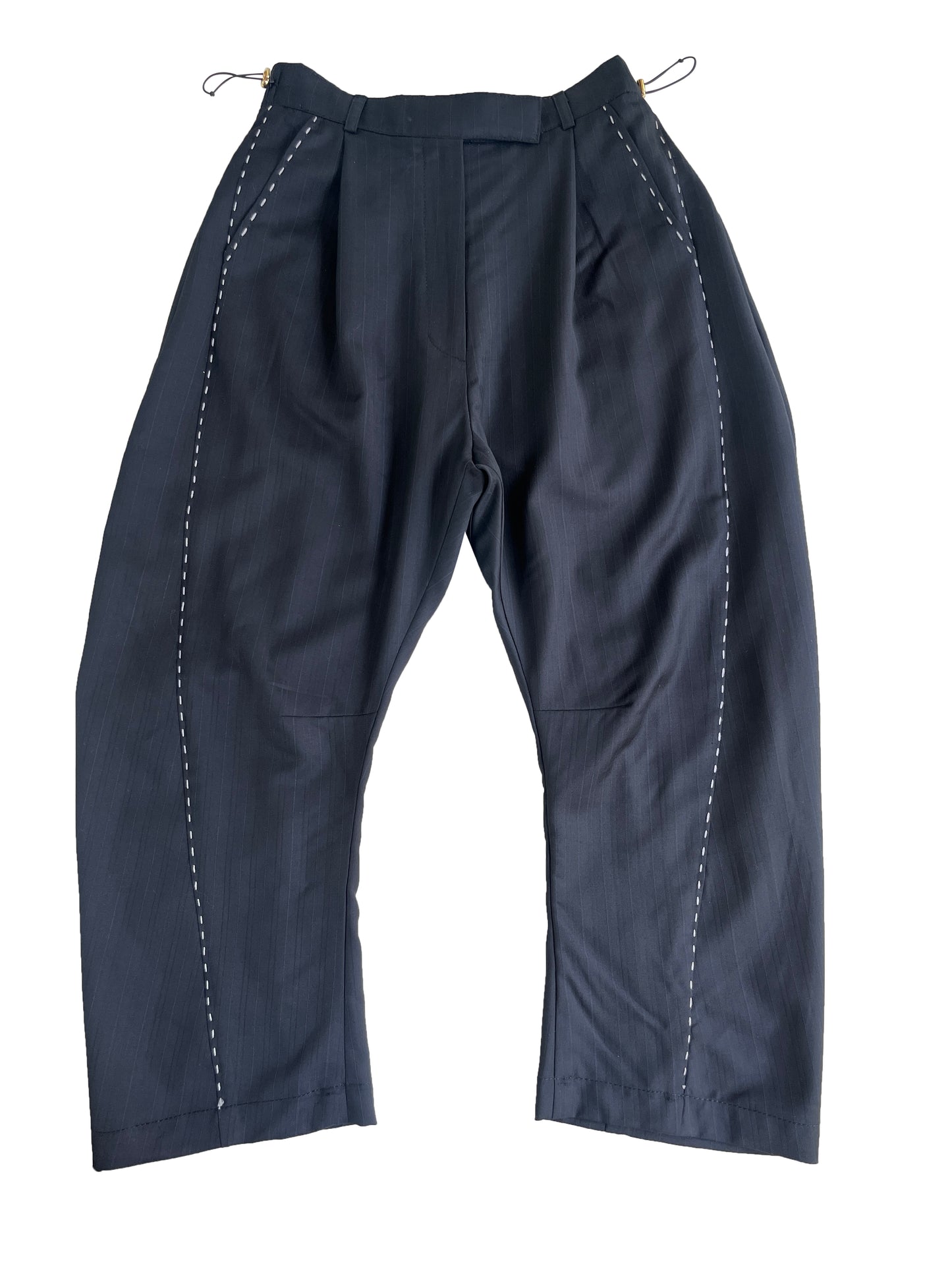 Signature Arch-leg Pants with Embroidery