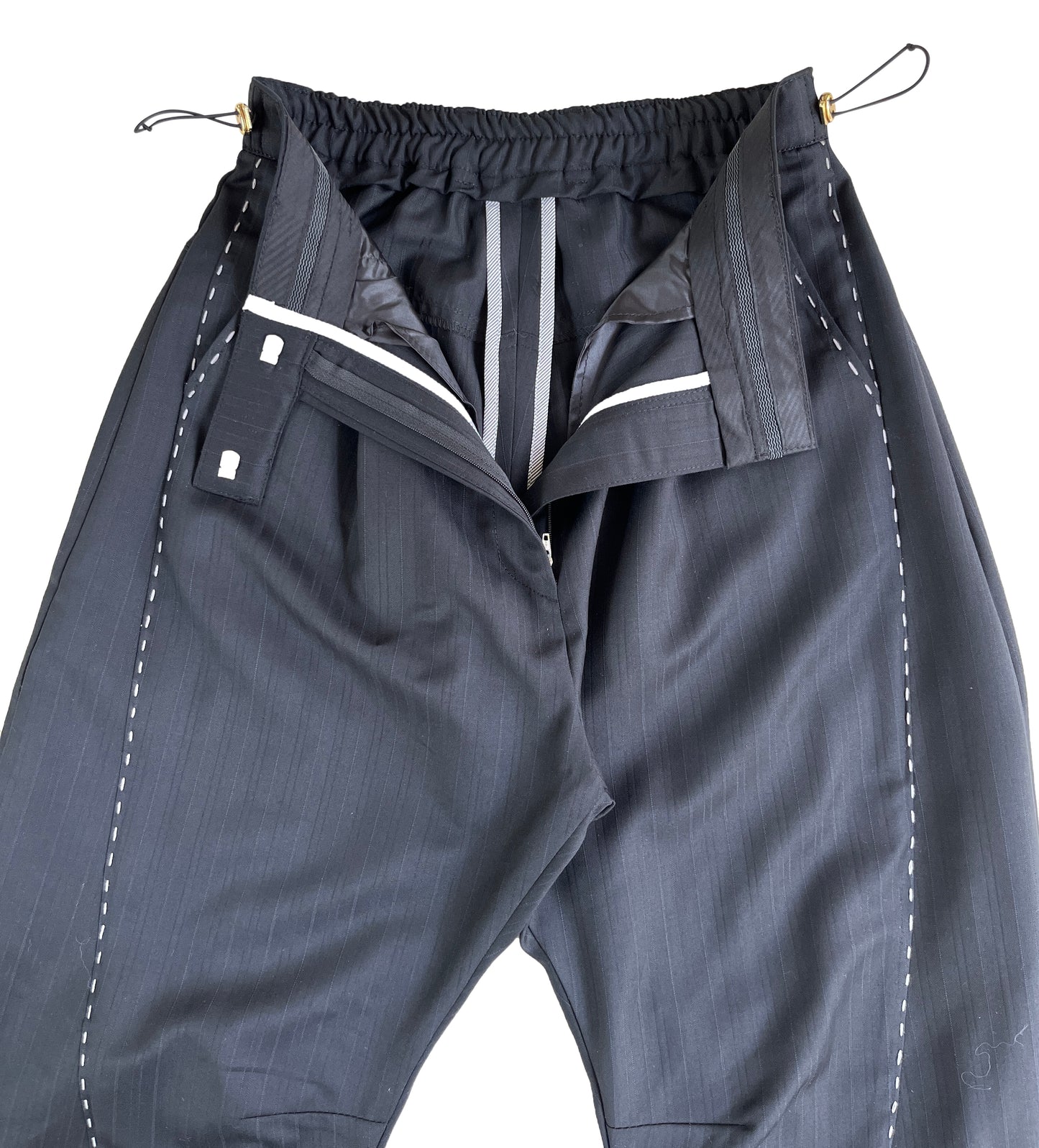 Signature Arch-leg Pants with Embroidery