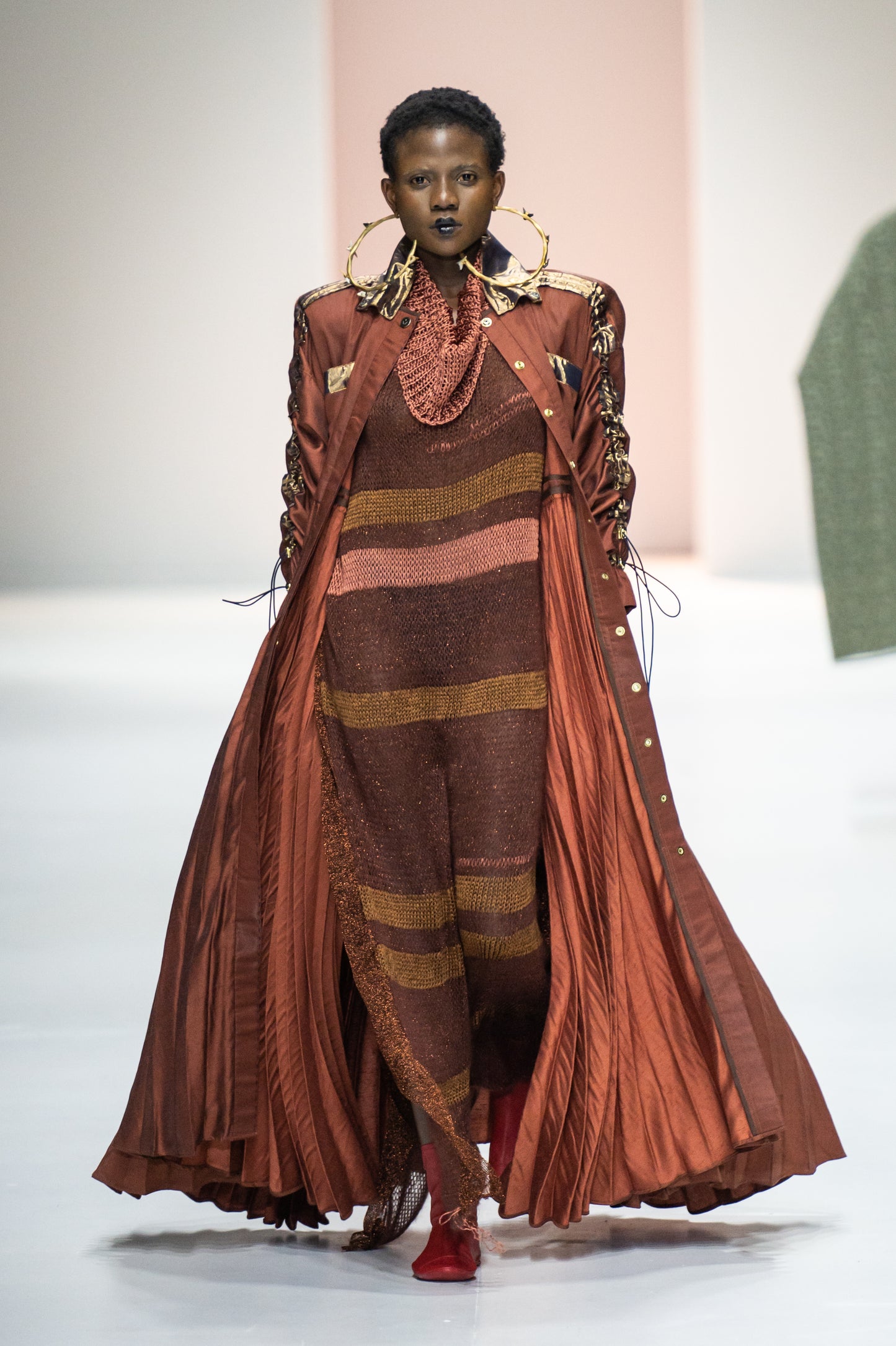Copper Wool, Artisanal Knitted Dress in Kid-Mohair & Viscose