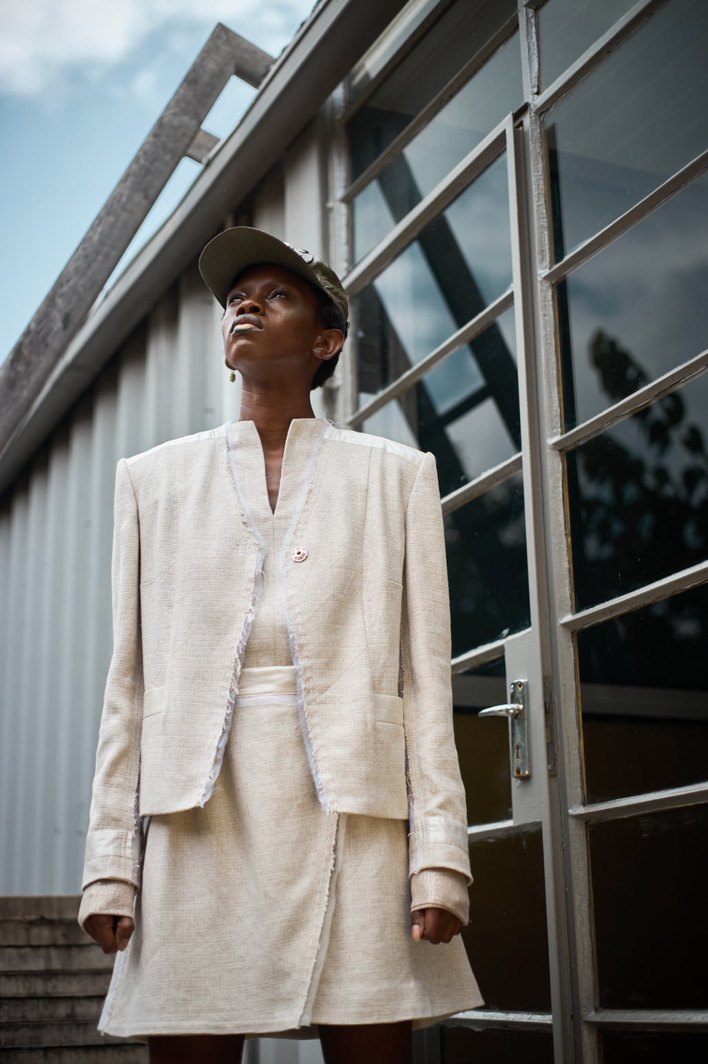 Tabi Pearl Glacier V-Jacket in Cotton with Silk trims