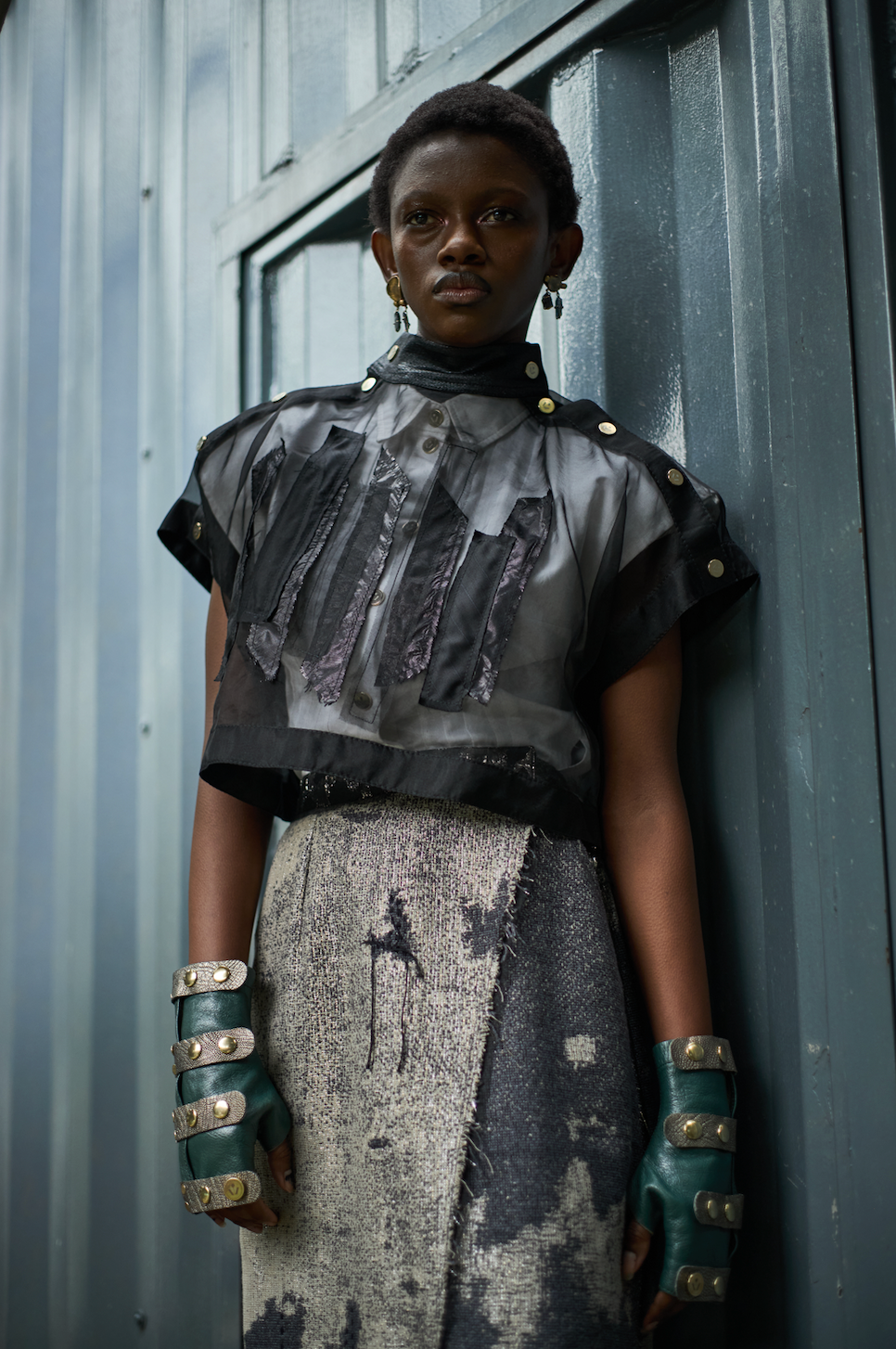 Basalt Slate Appliqué Silk Organza Popper T-Shirt