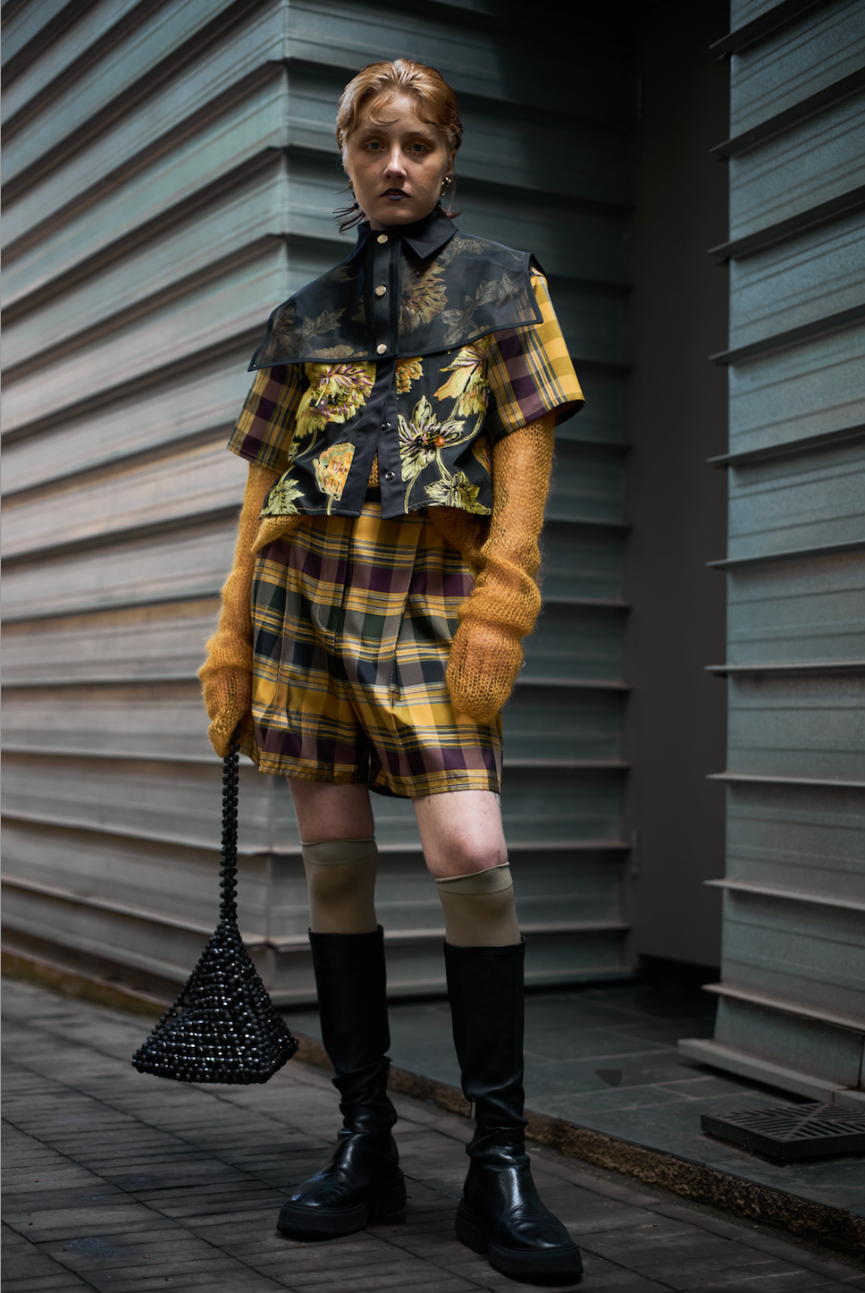 Transparency Shoulder Structure in Zibbon