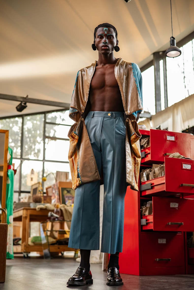 PURE NAPA LEATHER STRAIGHT CUT PANTS IN RETRO BLUE