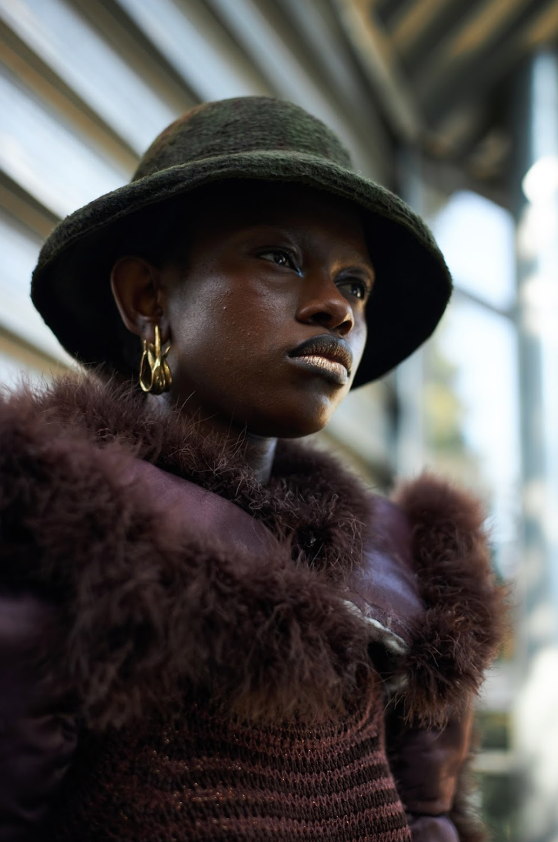 Brass Moulded Stud Earring