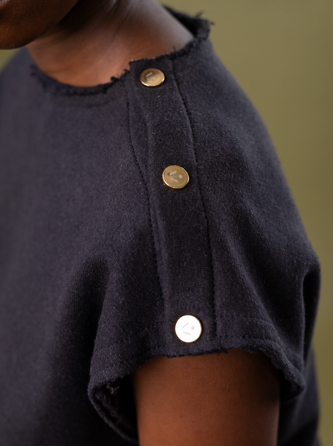 Midnight Bloom Cropped Popper Top in Organic Hemp
