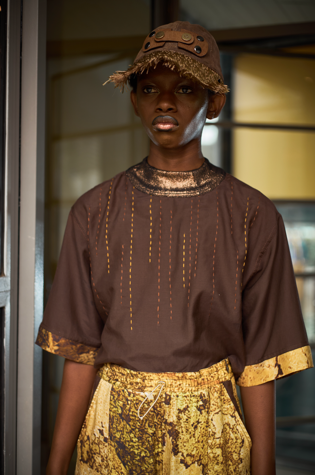 Hand-Embroidered Karoo Soil T-shirt in Silk Cotton