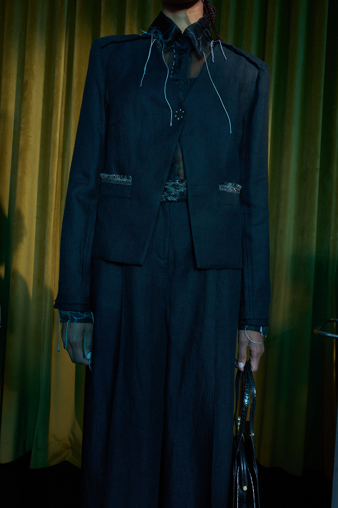 Sable Form V-Neck Jacket in Linen