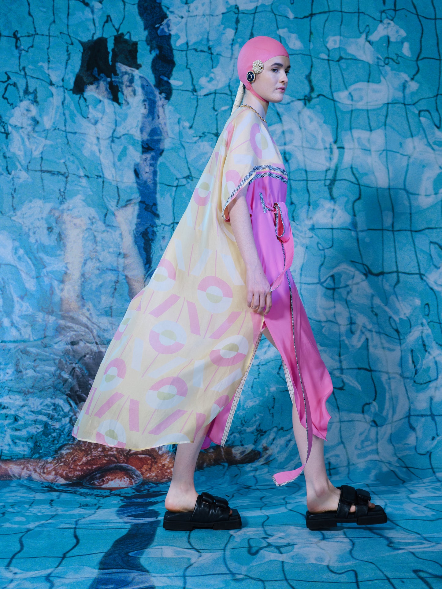 VIVI MONOGRAM MOTHER SHIP SILK ORGANZA AND SATIN CAPE