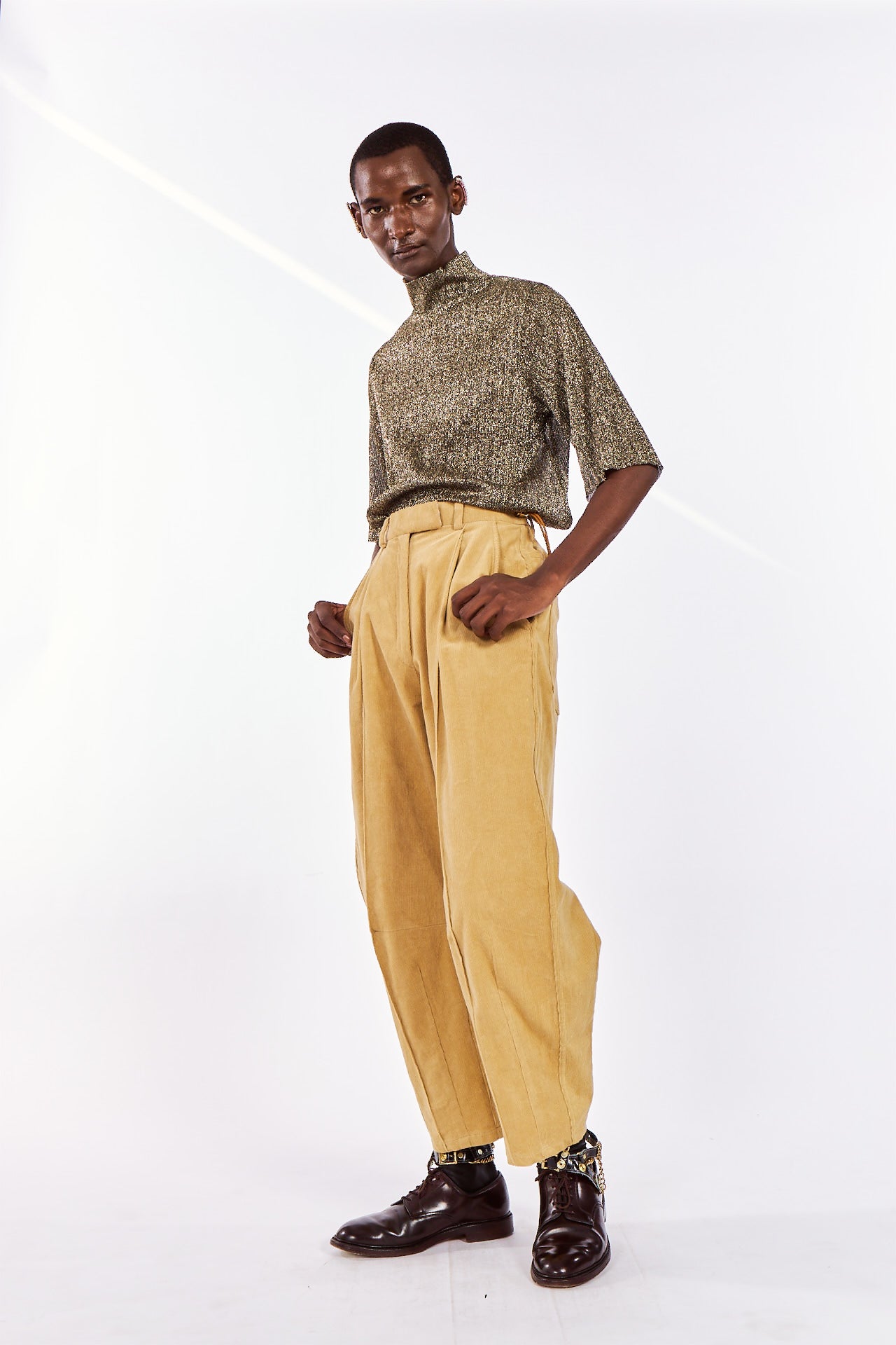 Signature Pants in Corduroy