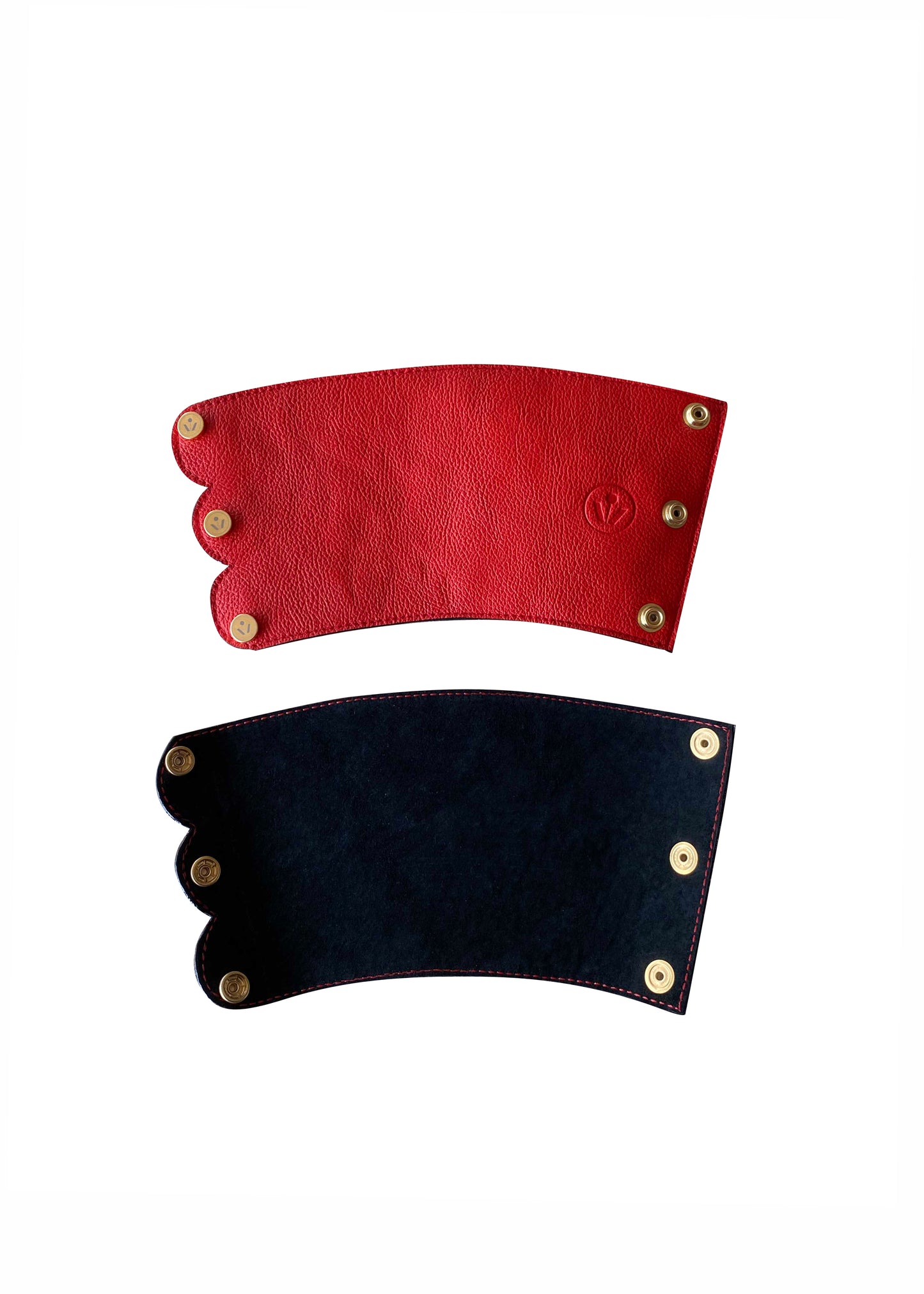 SCALLOP LEATHER WRIST CUFFS