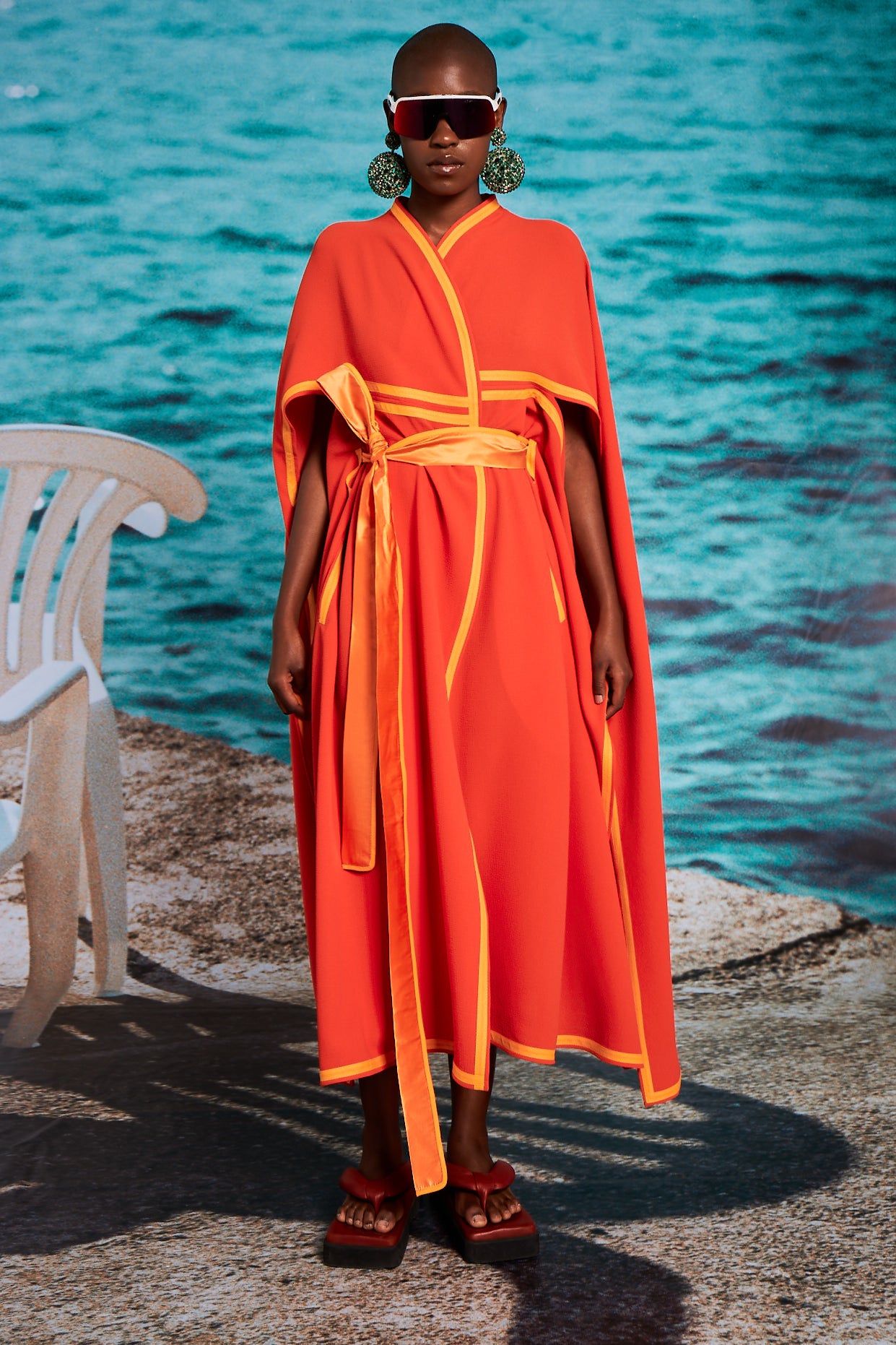 Baywatch Poolside Cape