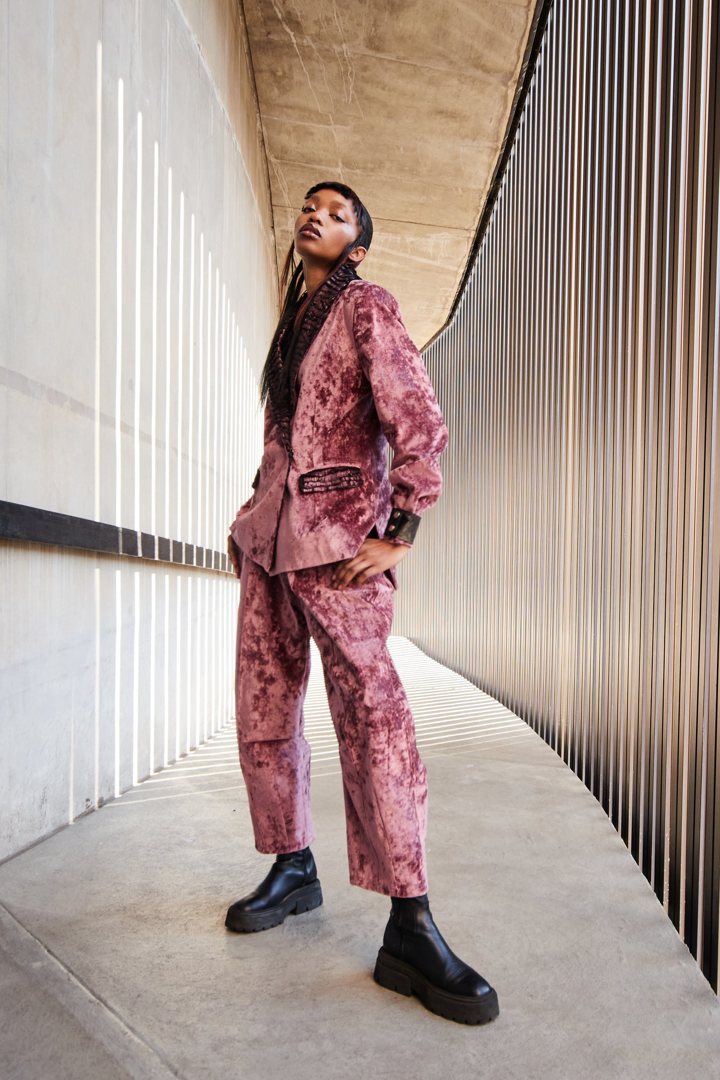 SIGNATURE VIVIERS COCOON PANTS IN COTTON VELVET