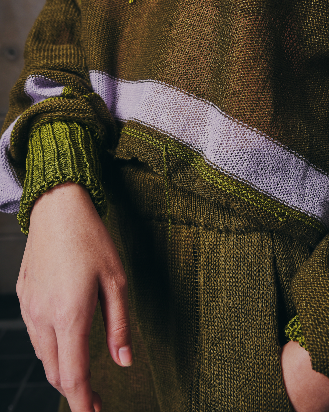 Motherboard, Cropped Raglan Knitwear Top
