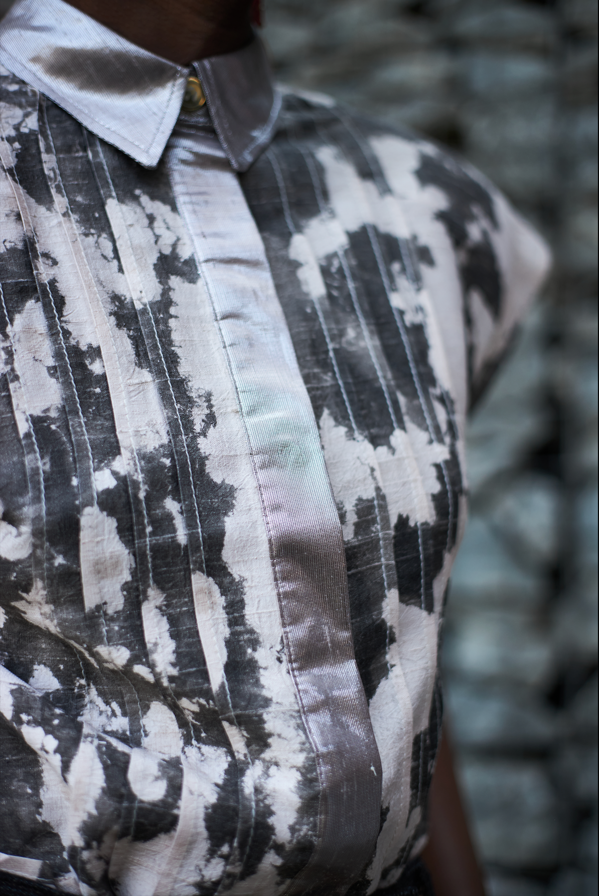 Suminagashi Textured Silk Sculpted Sleeveless  Pintuck Shirt
