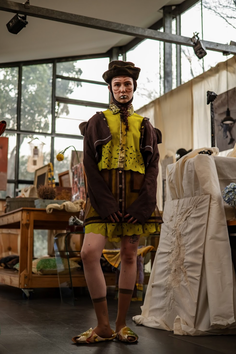 Roasted Coffee Oversized Cropped Shirt in Linen