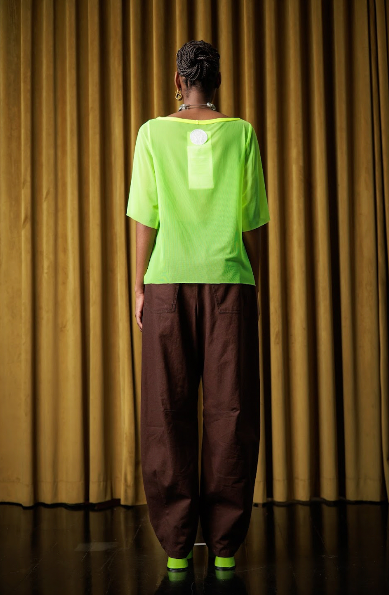Lumo Green Boat Neck T-shirt in Stretch Mesh
