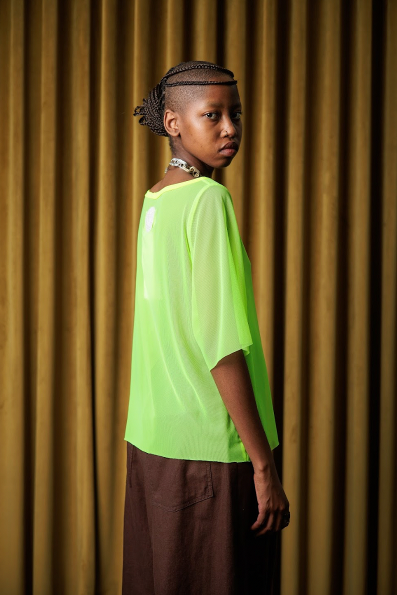 Lumo Green Boat Neck T-shirt in Stretch Mesh