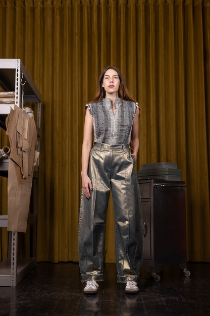 Kyanite Barrel-Leg Pants in Couture Denim