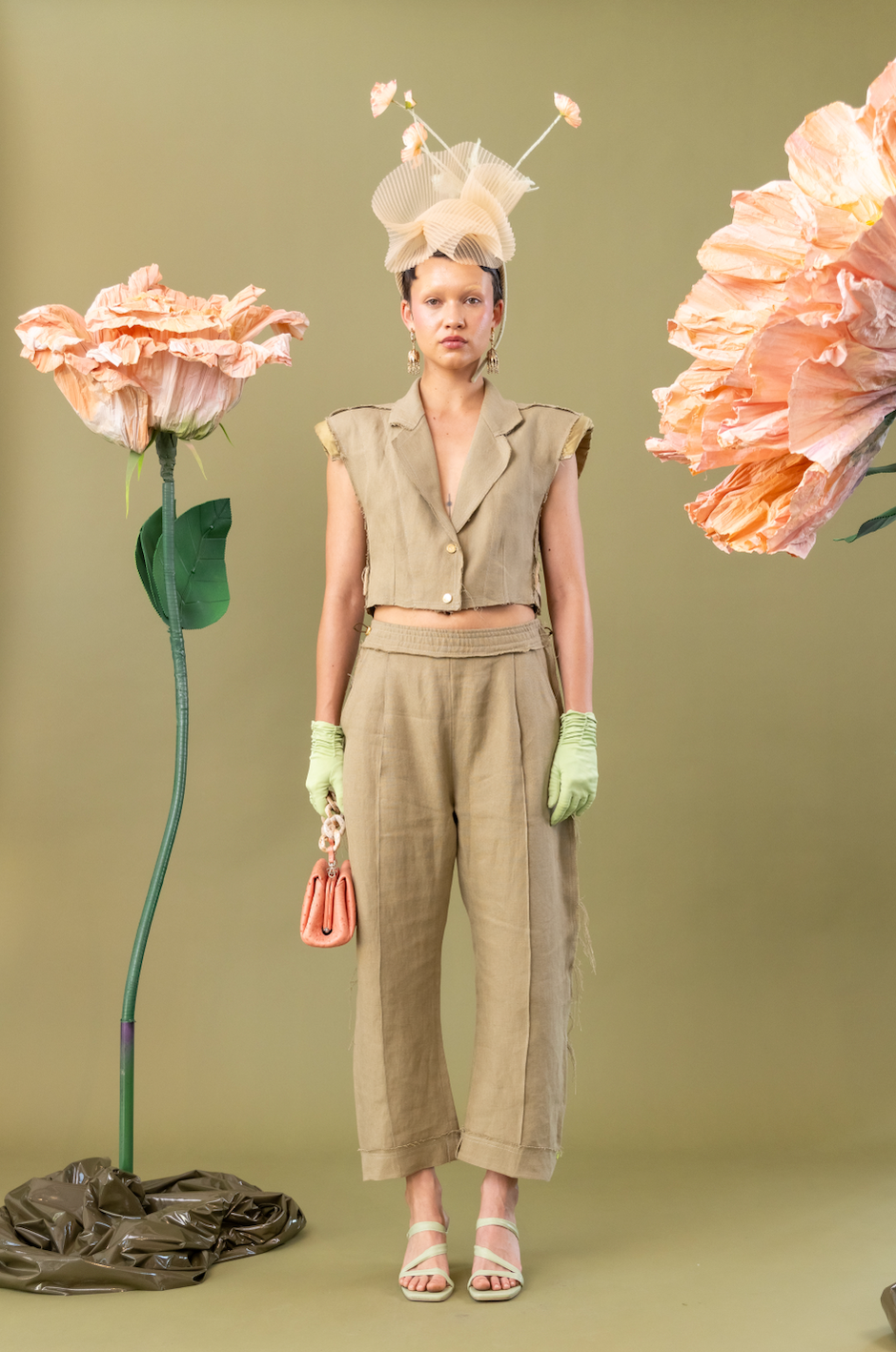 Rosemary Olive Cropped Semi-Fitted Gilet in 100% Linen