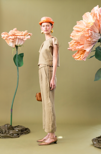 Rosemary Olive Popper Top in 100% Linen