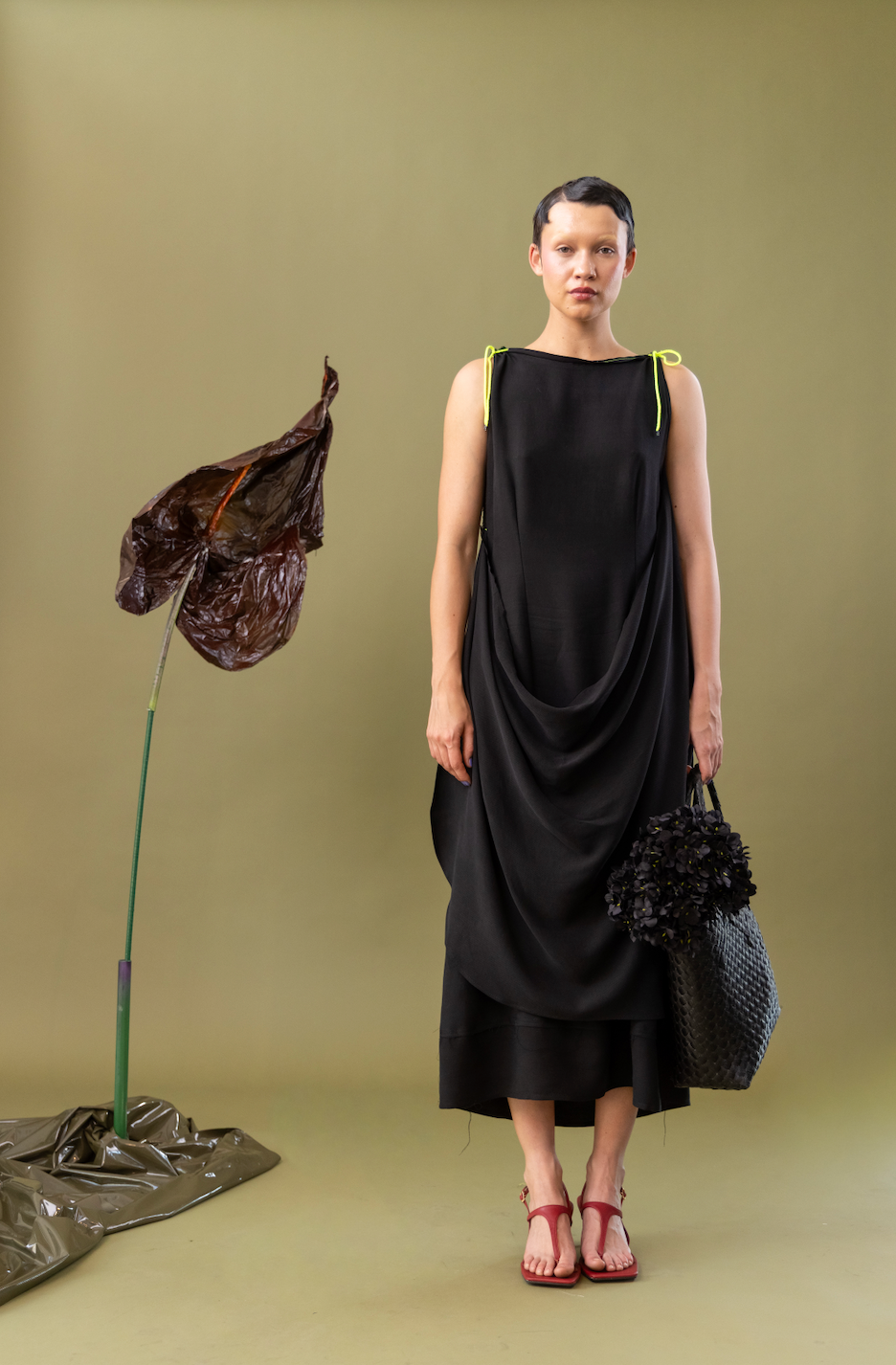 Black Tulip Drape Dress in Cotton Viscose