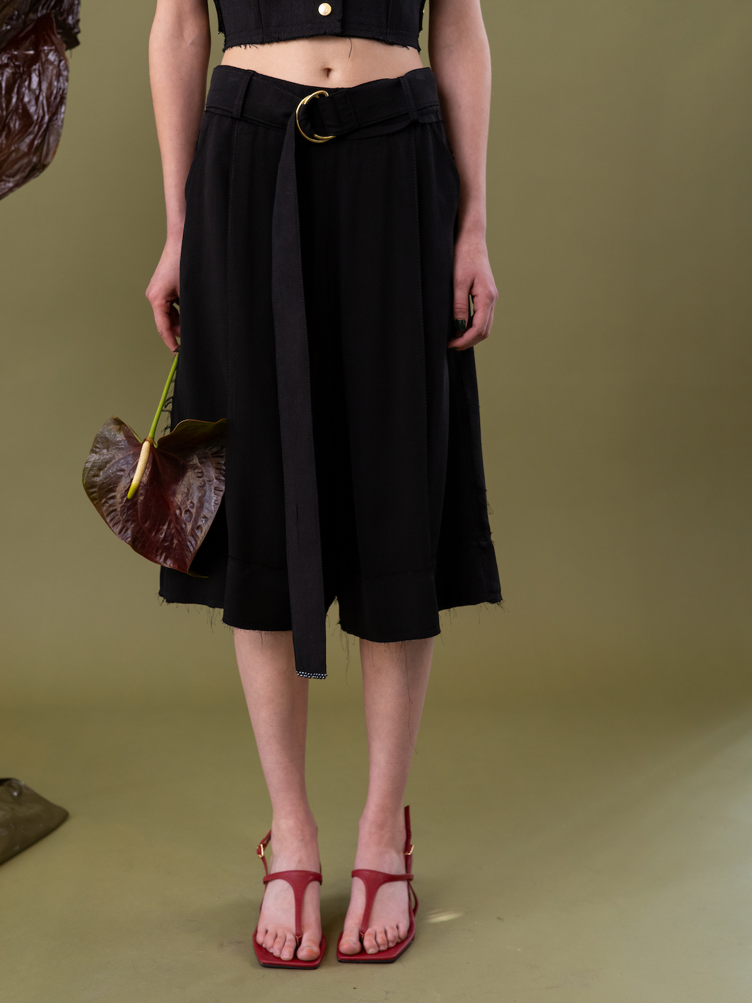 Black Orchid Bermuda Shorts in 100% Tencel
