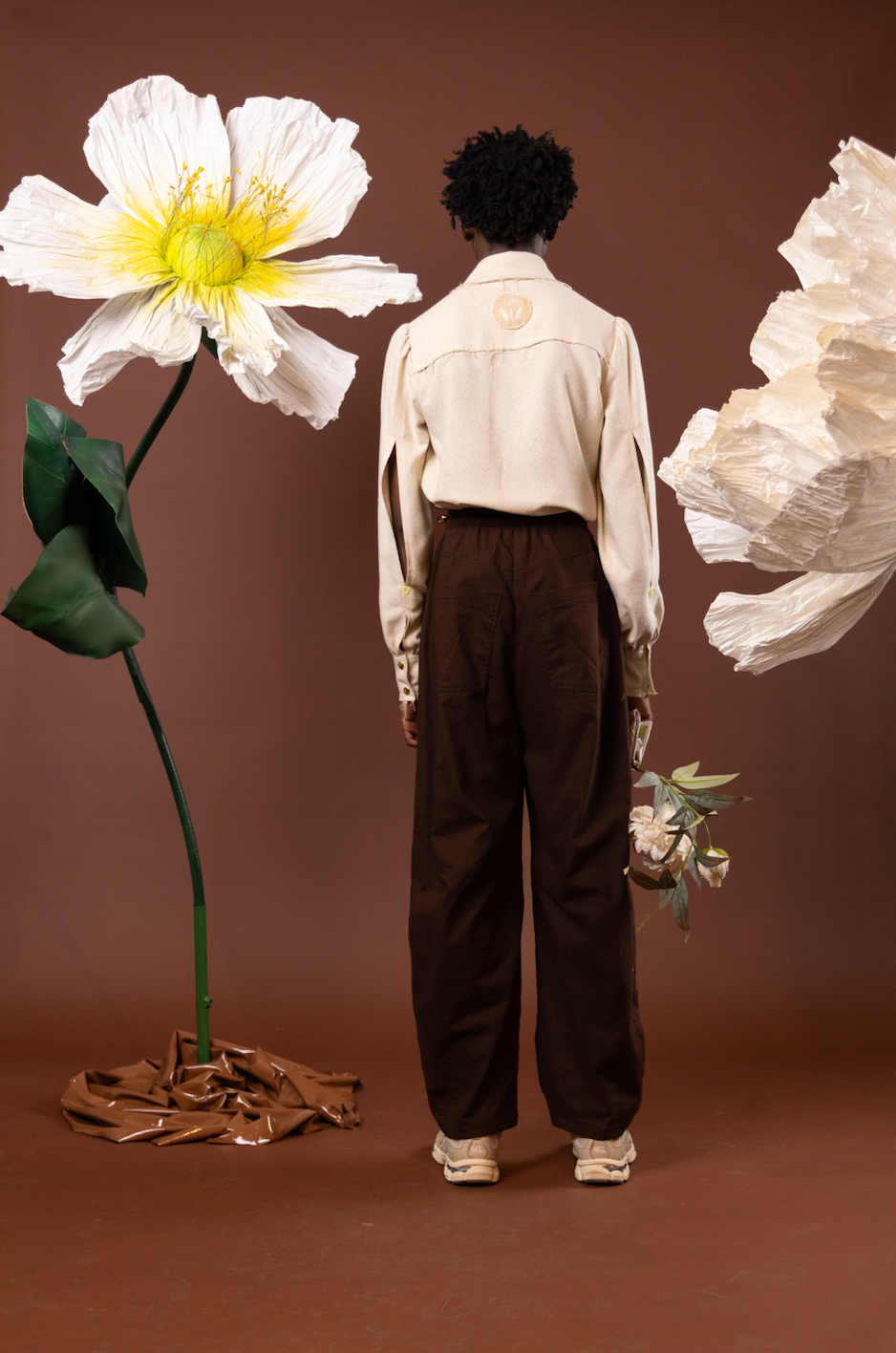Chocolate Dahlia Signature Barrel Pants in 100% Linen