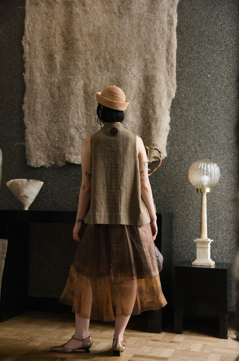 Last Straw Umbrella Top in Straw Raffia