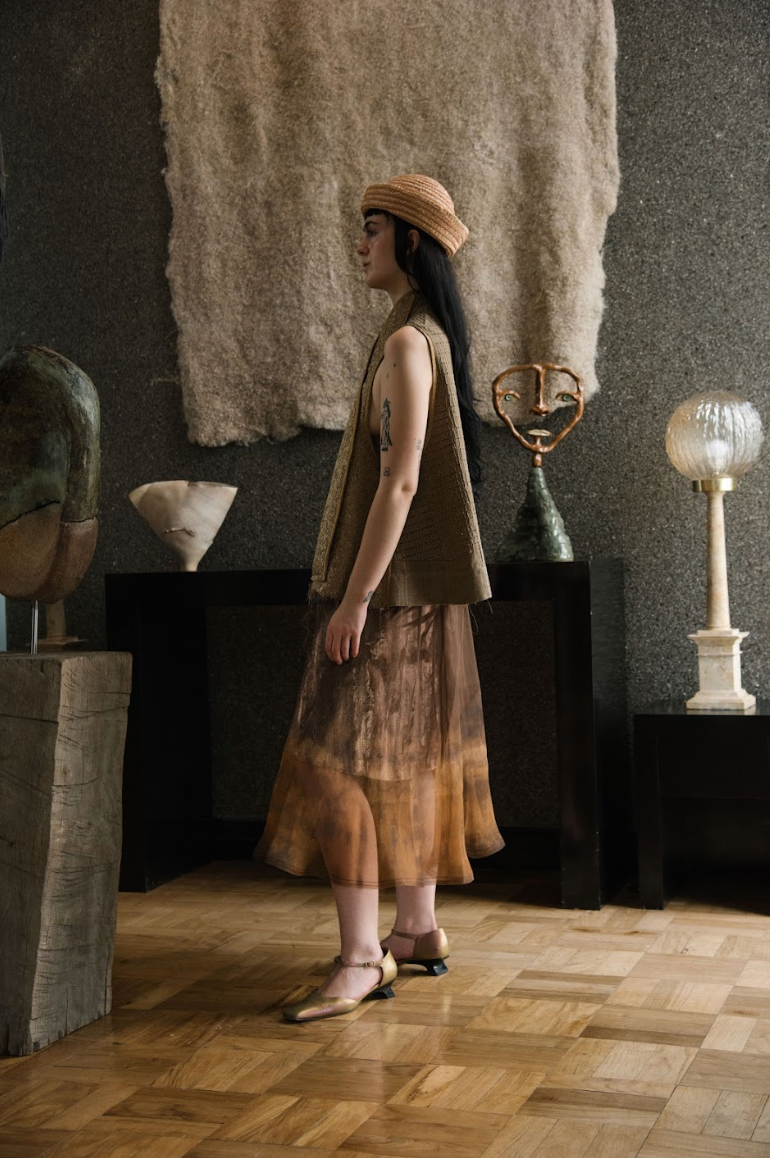 Last Straw Umbrella Top in Straw Raffia