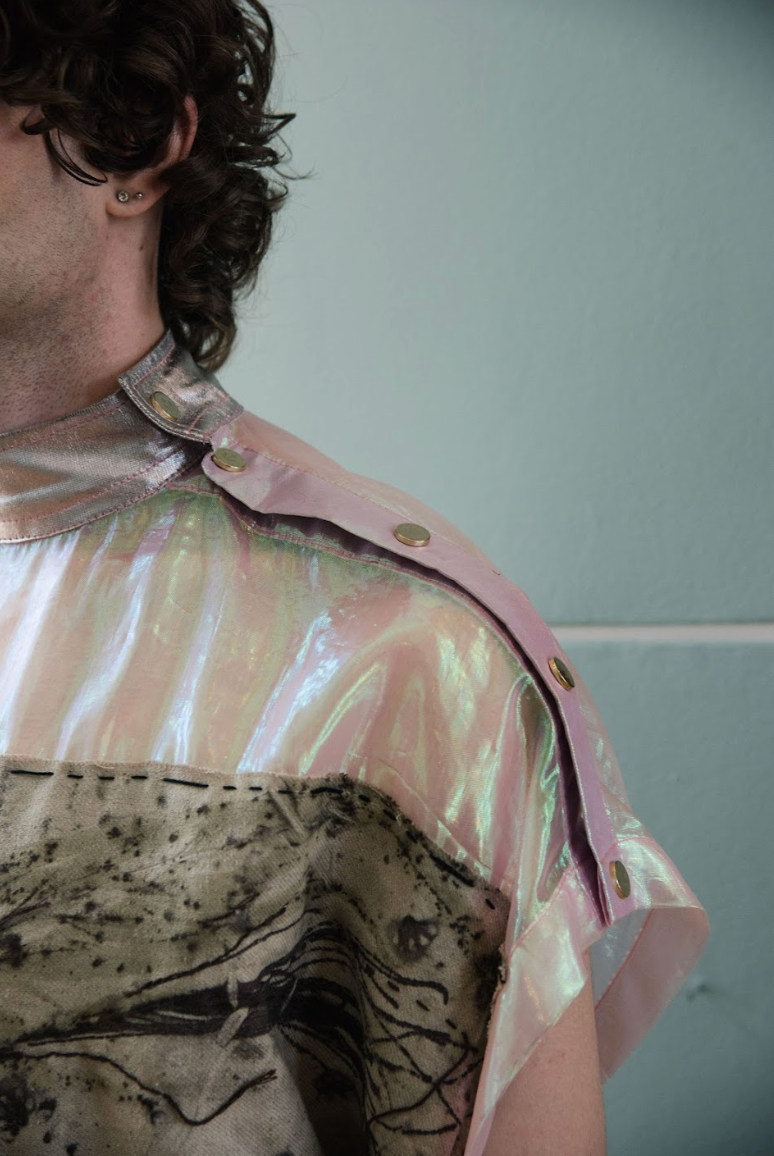 Casuarina Needles and Spearmint Gum Pink Metallic Popper T-Shirt