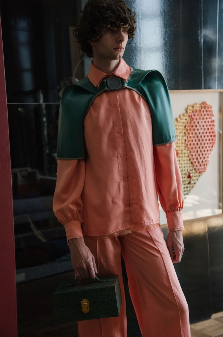 Pans Short Sleeves in Sculpted Nylon