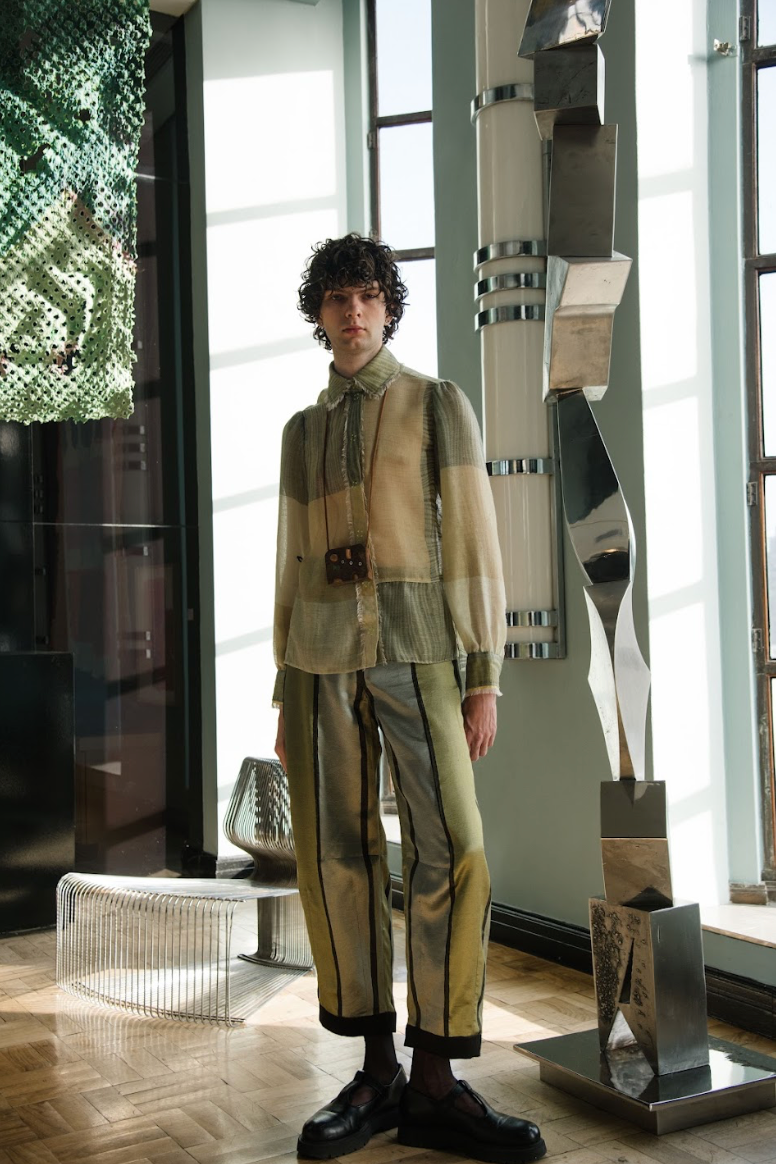 Moss Motley Barrel-Leg Pants in Couture Silk